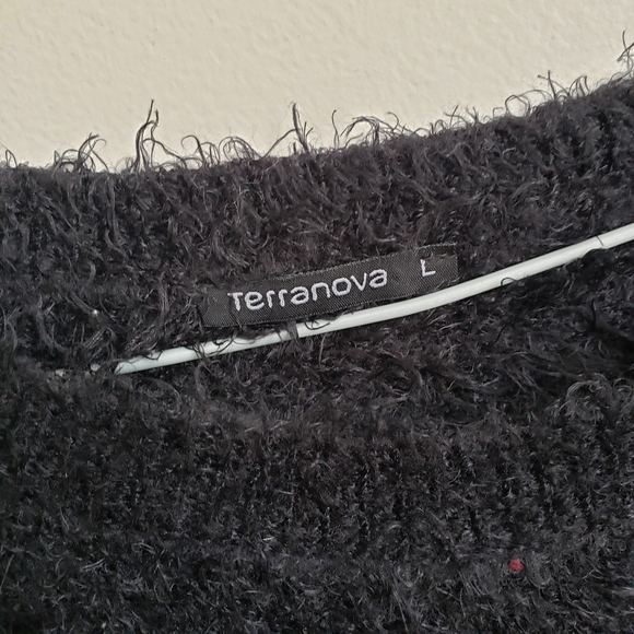 TERRANOVA fuzzy sweater - Picture 2 of 3